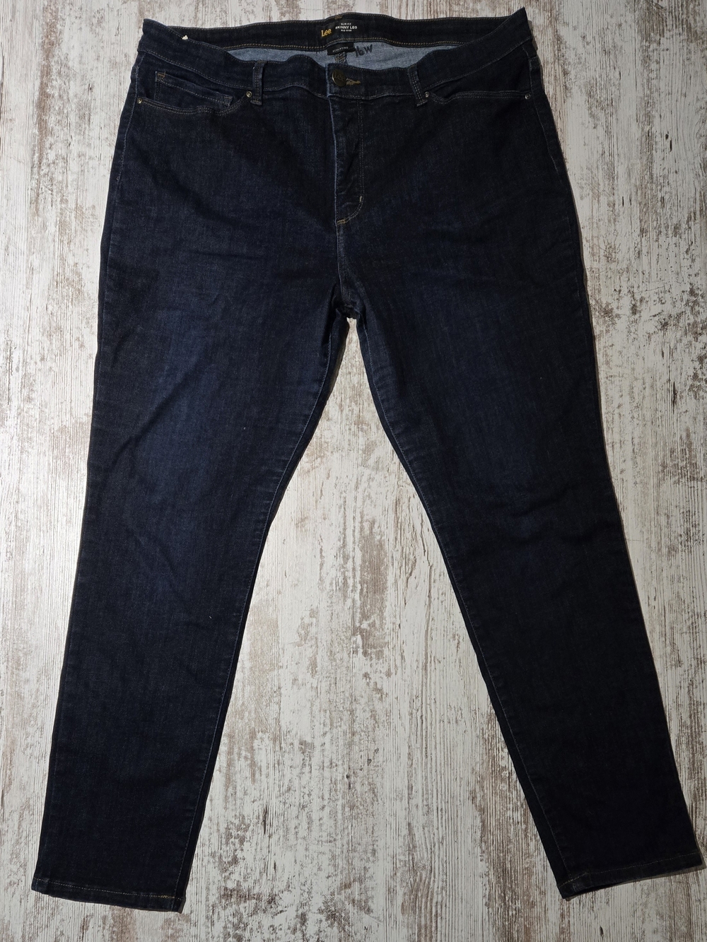 Lee Women's Slim Straight Jeans in Dark Indigo